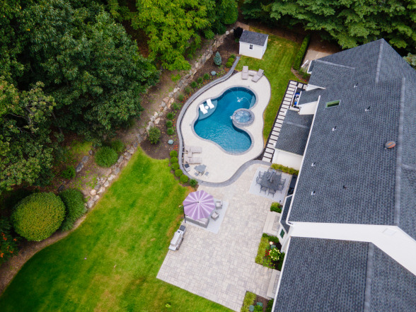 Luxury pool design and construction in Mahwah, NJ
